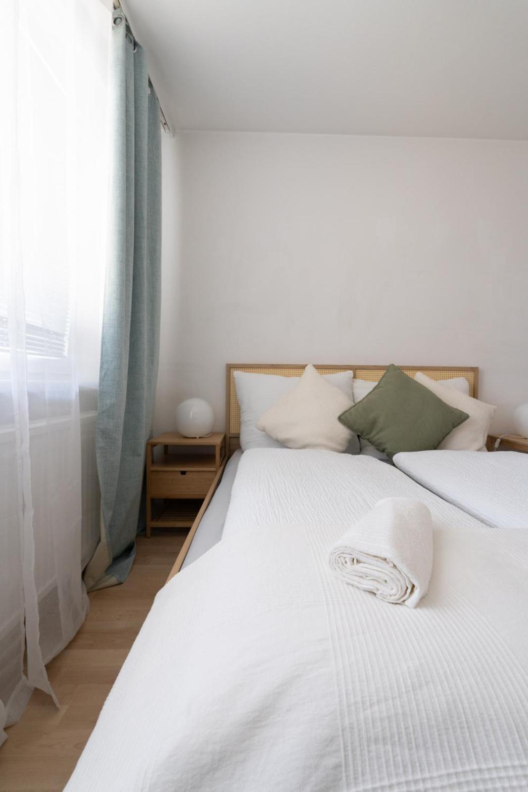 Two Bedrooms - 85 Squaremeters - 4 Min To U6 Dresdner Str Vienne Extérieur photo
